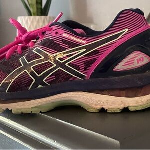 ASICS Women's Pink and Navy Gel-Nimbus Running Shoes 19 size 7.5i